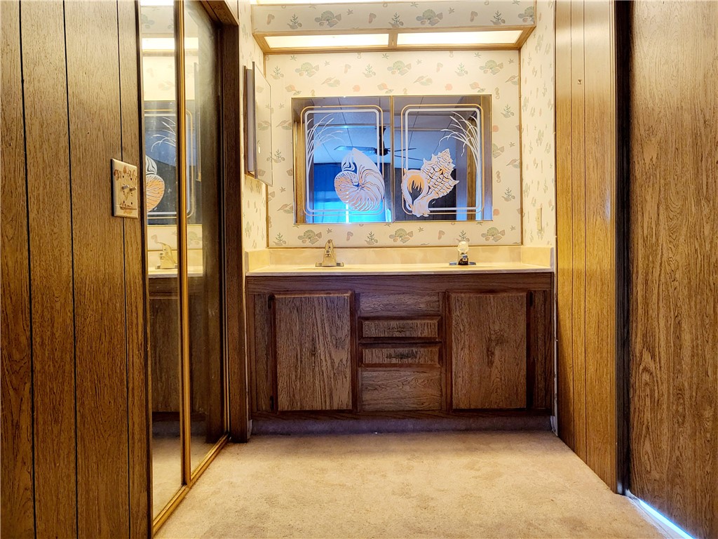 426 Barefoot Boulevard