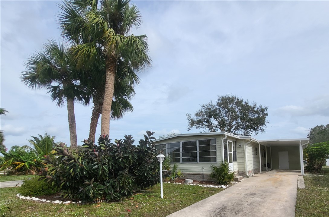 426 Barefoot Boulevard