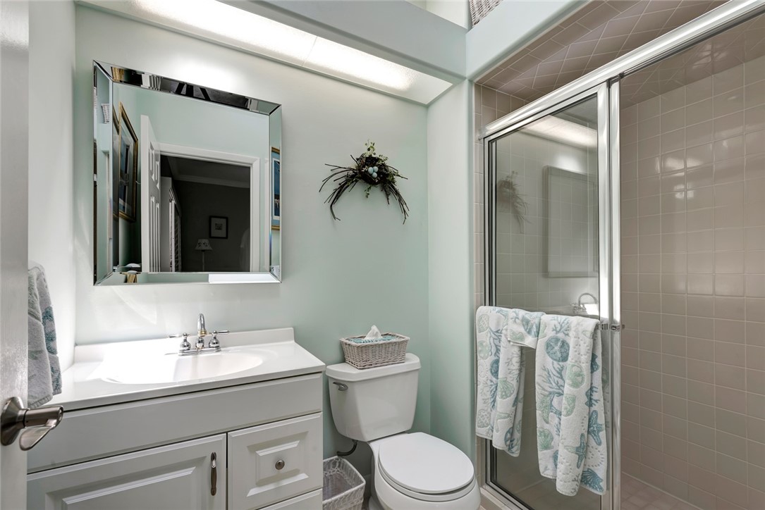 1039 Near Ocean Drive