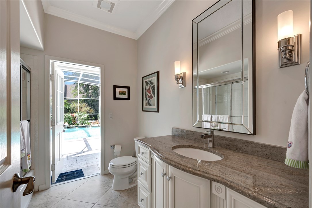 1039 Near Ocean Drive