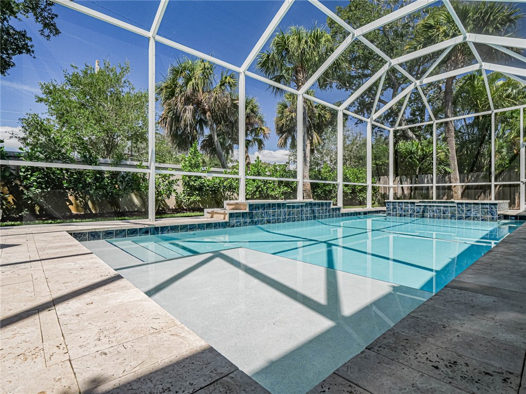 1215 Admirals Walk