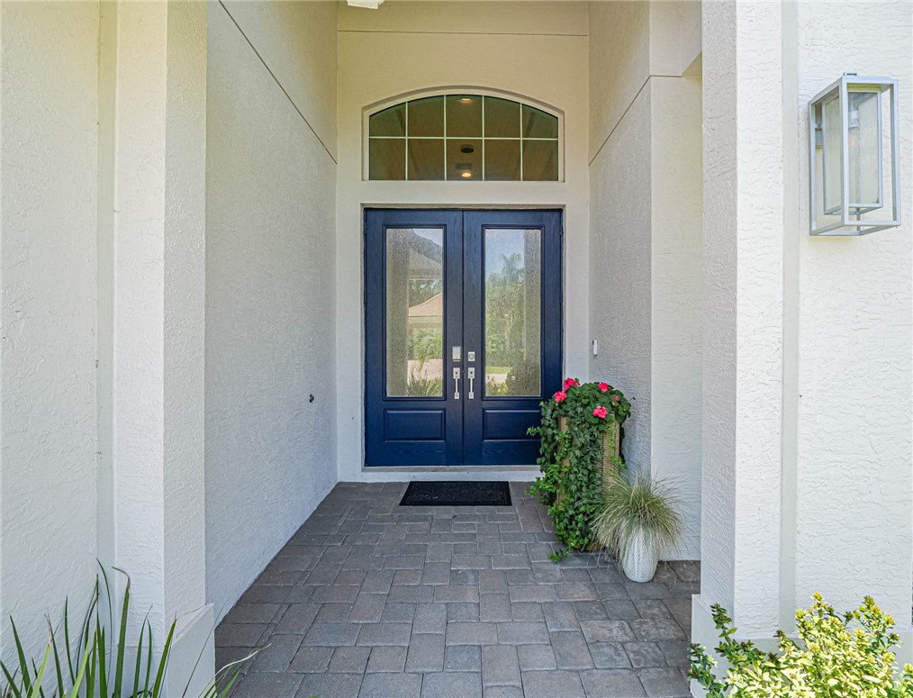 1215 Admirals Walk