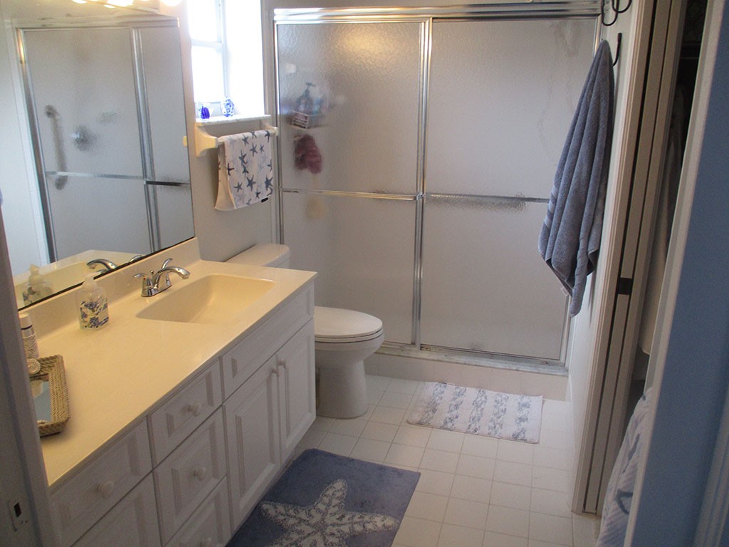 740 Lake Orchid Circle 109