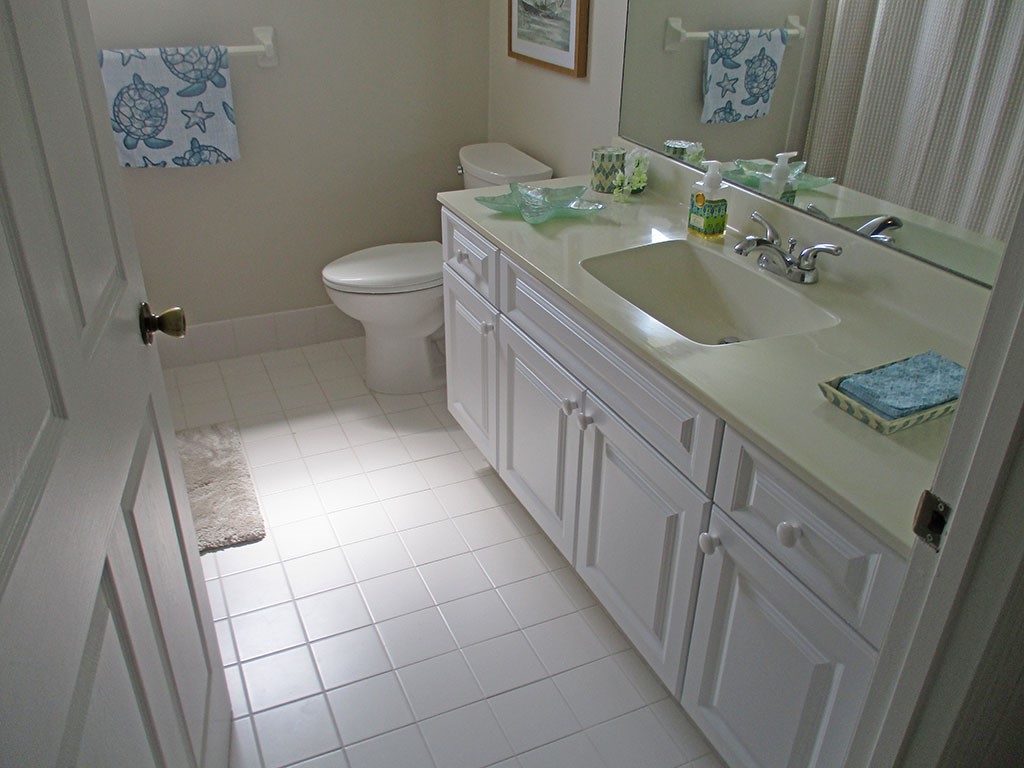 740 Lake Orchid Circle 109