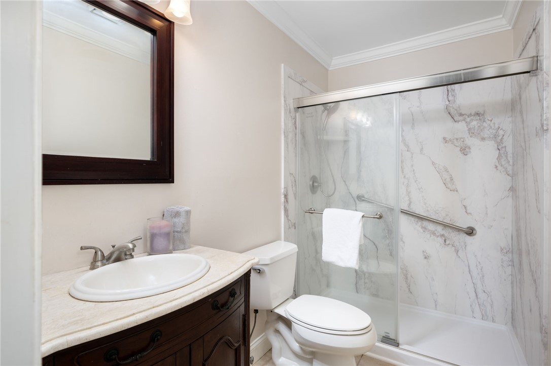 44 Vista Gardens Trail 206