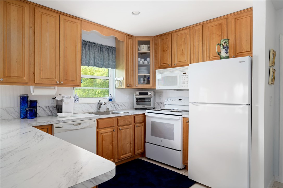 61 Woodland Drive 201