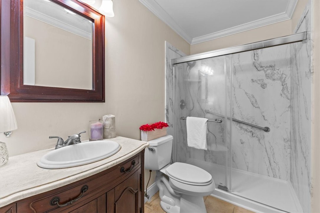 44 Vista Gardens Trail 206