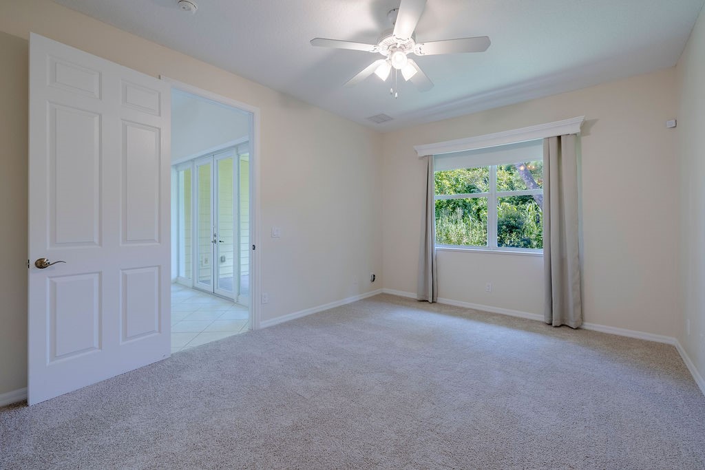 427 Pineapple Square SW 31