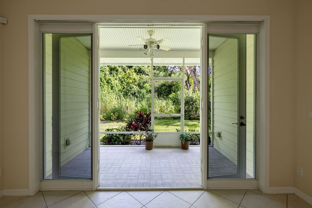 427 Pineapple Square SW 31