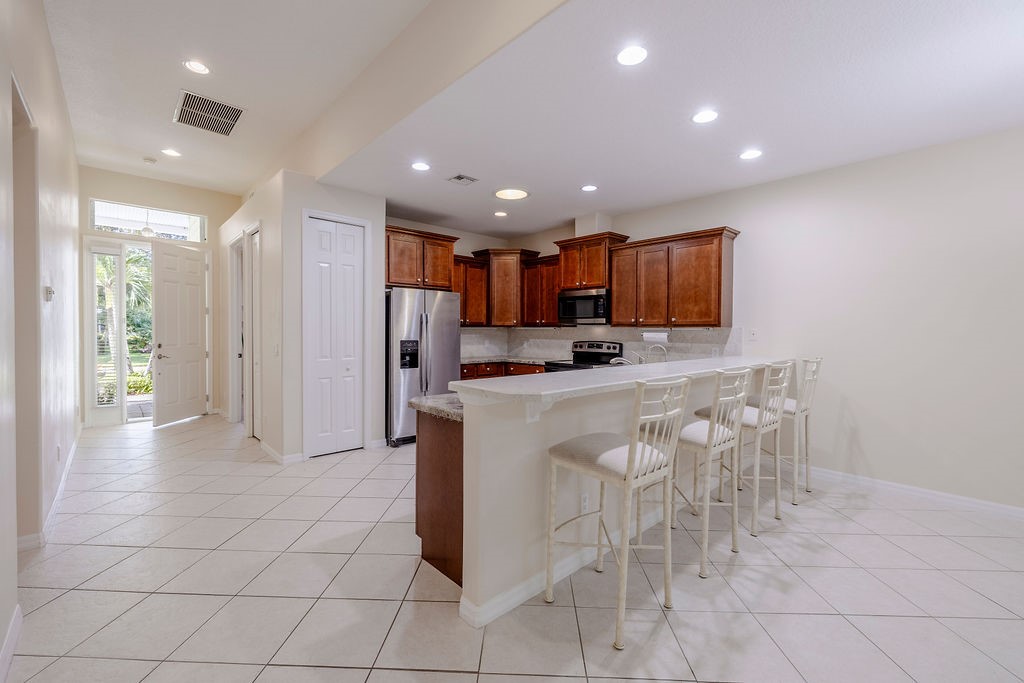 427 Pineapple Square SW 31
