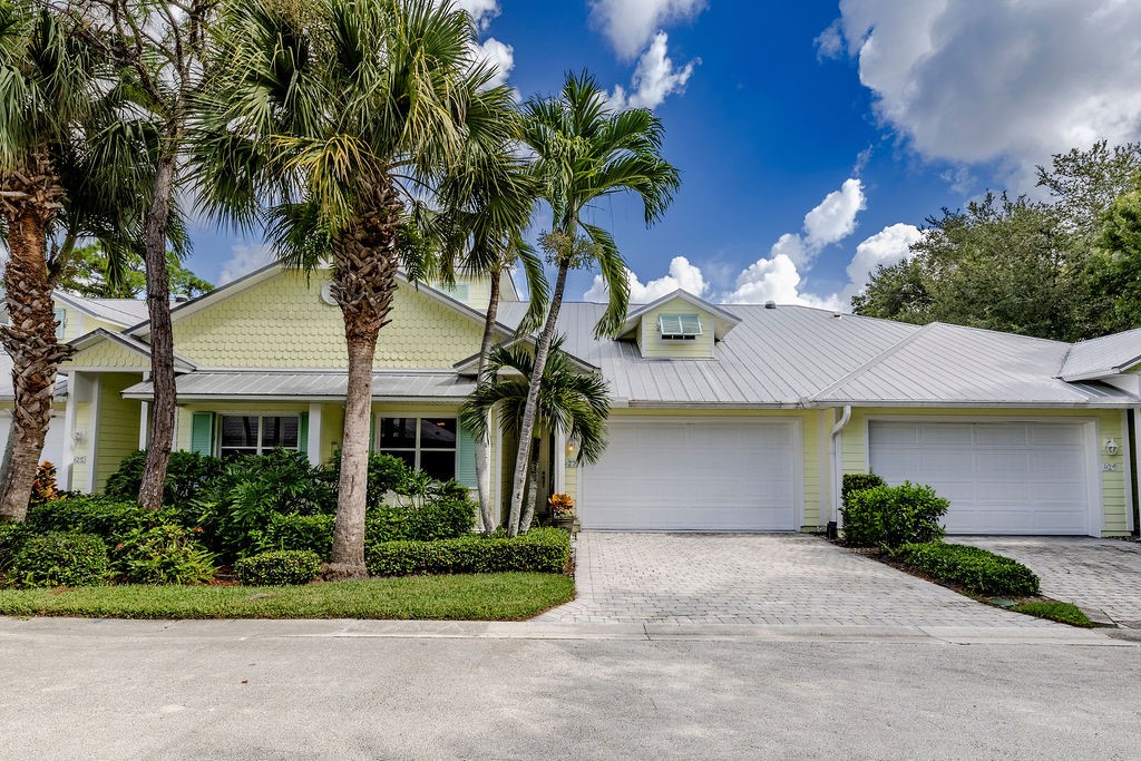 427 Pineapple Square SW 31