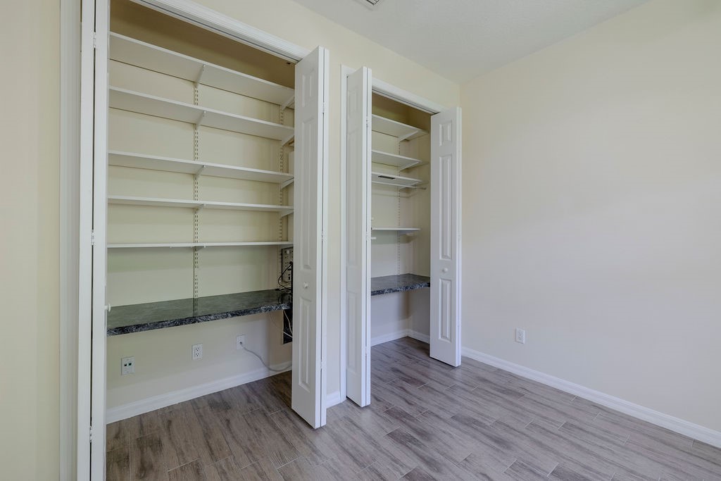 427 Pineapple Square SW 31