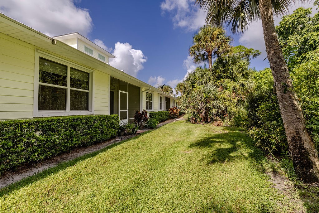 427 Pineapple Square SW 31