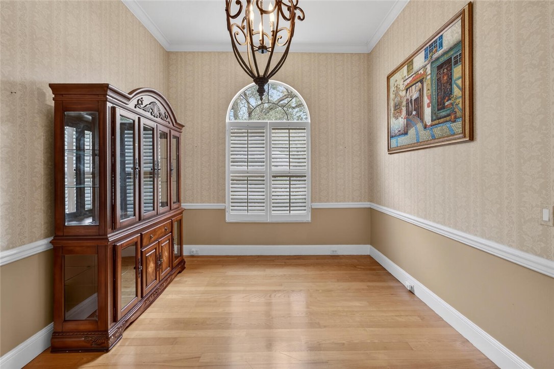 137 SW 38th Court SW