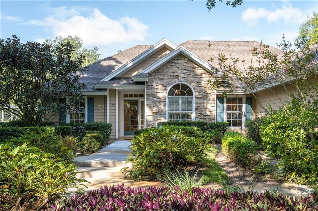 137 SW 38th Court SW