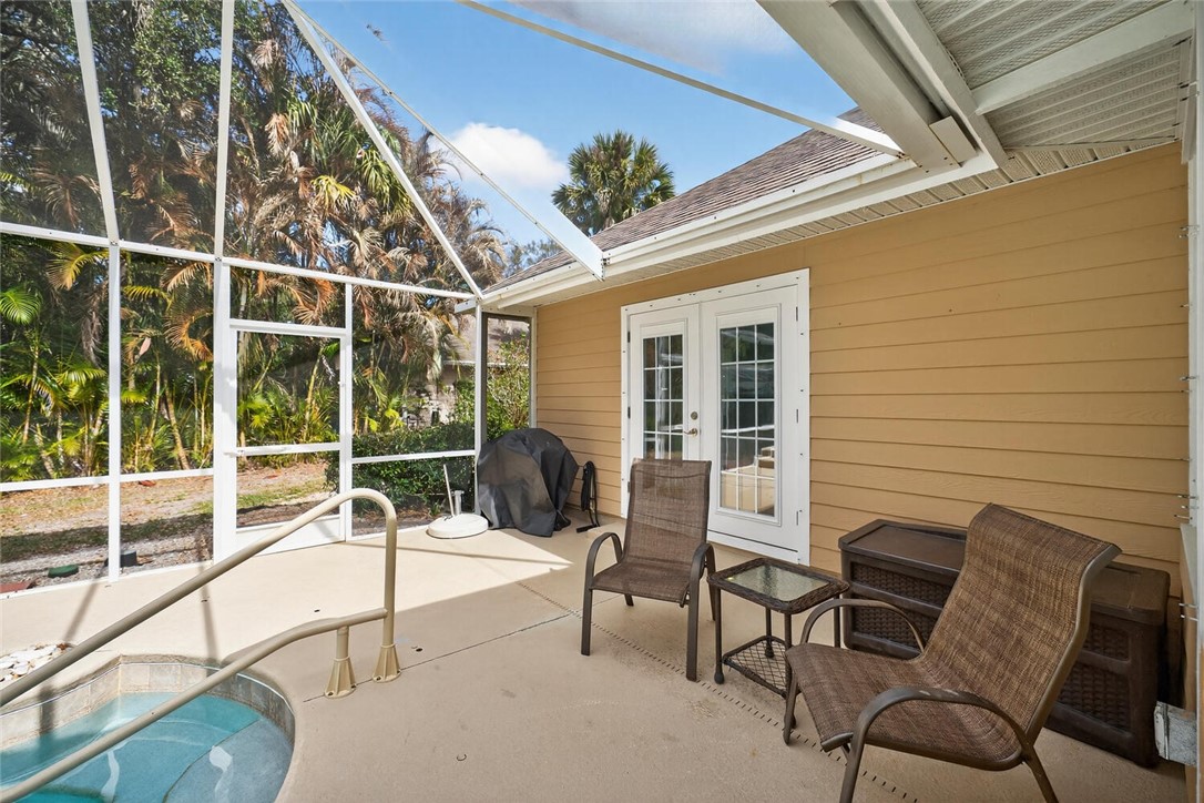 137 SW 38th Court SW