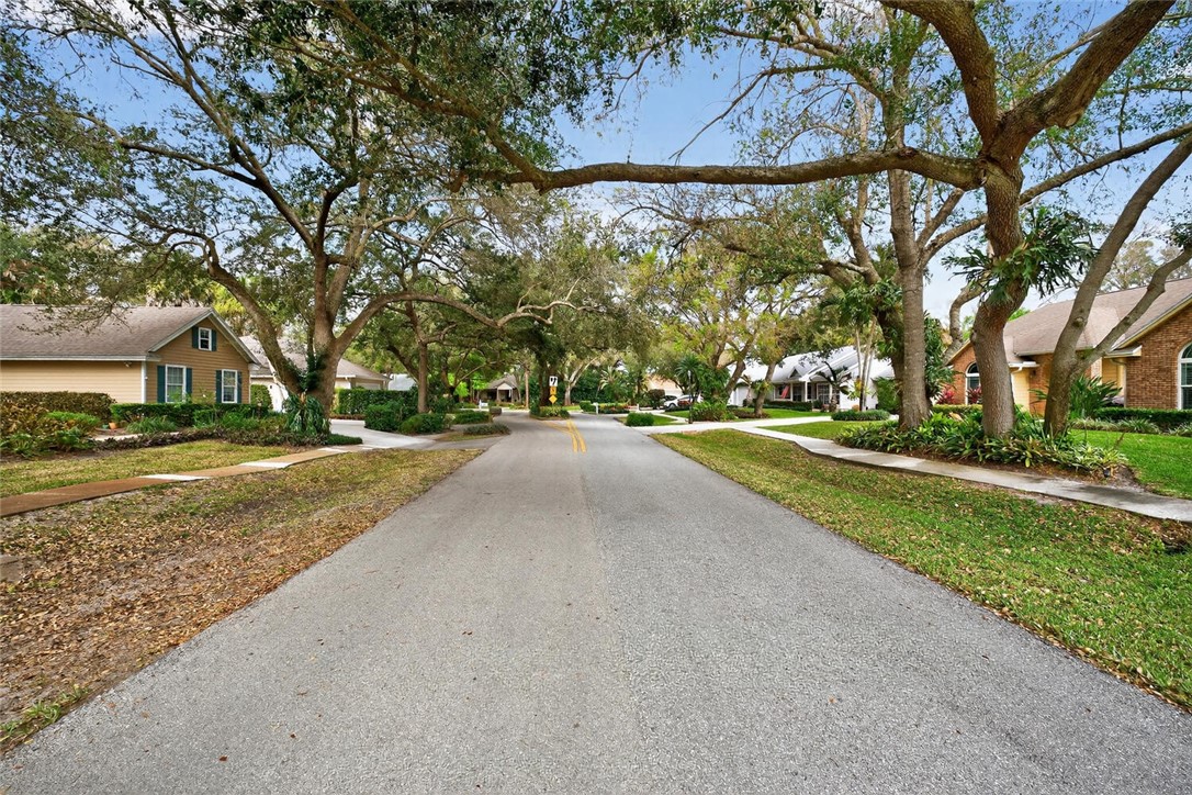 137 SW 38th Court SW