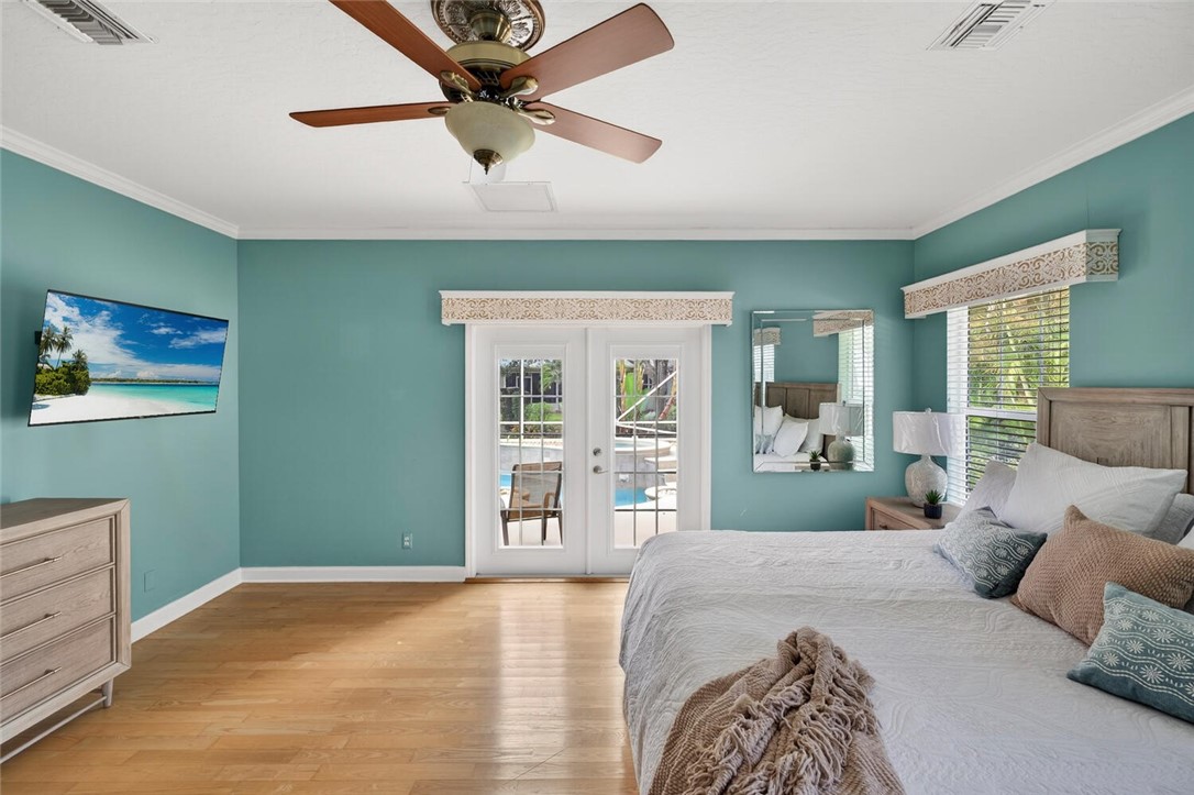 137 SW 38th Court SW