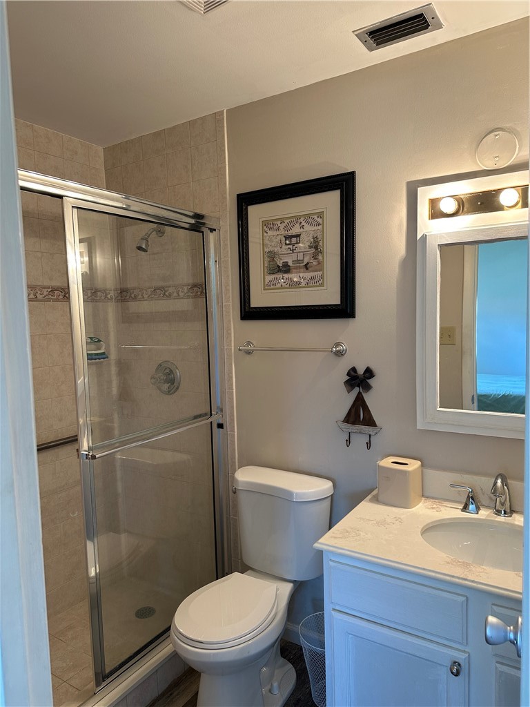 16 Vista Palm Lane 205