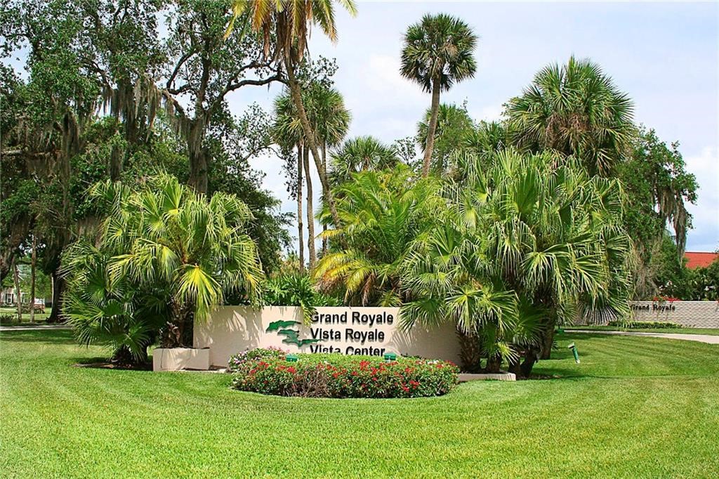 16 Vista Palm Lane 205