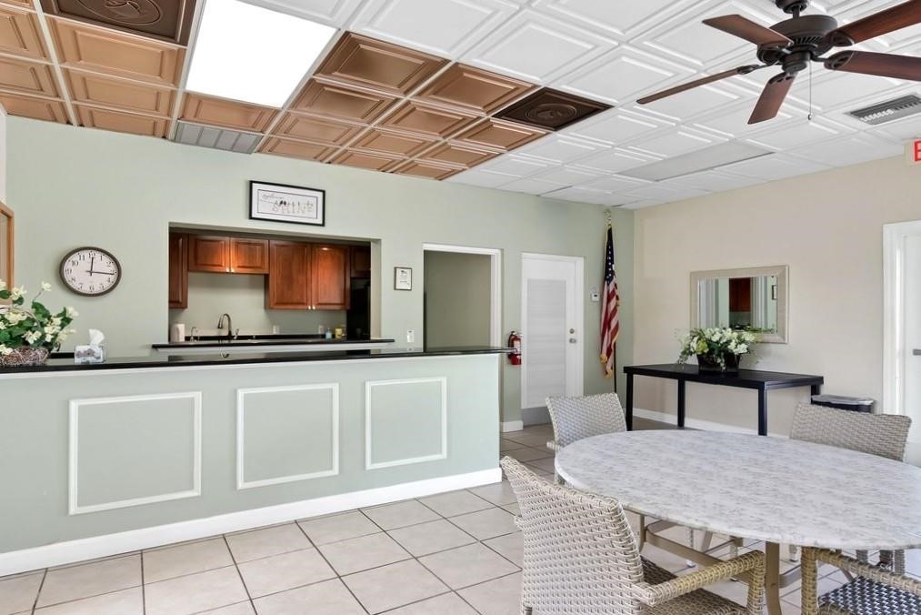 1336 Shoreline Circle