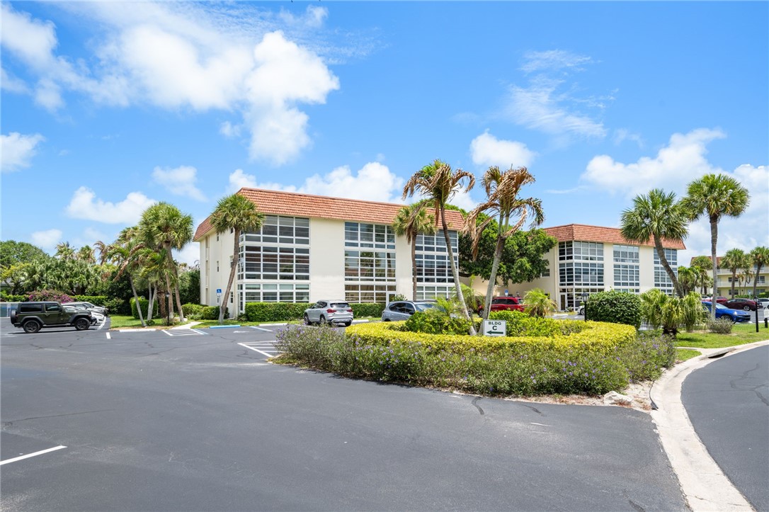 5400 Highway A1a None 22