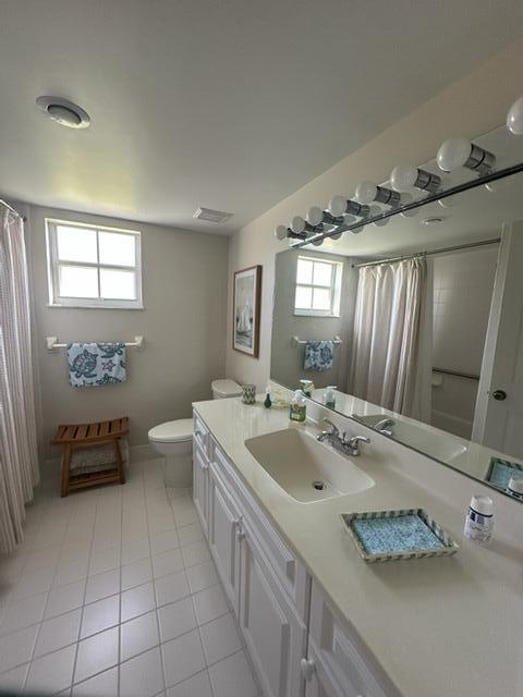 740 Lake Orchid Circle 109