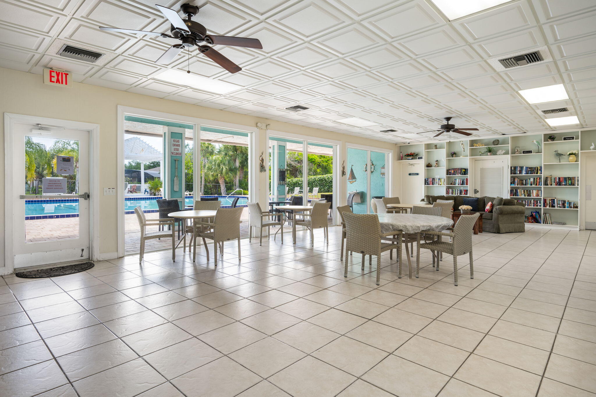 1336 Shoreline Circle