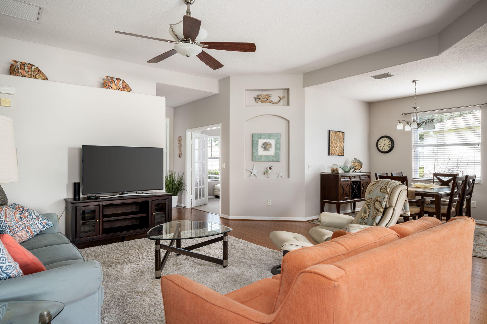 1336 Shoreline Circle