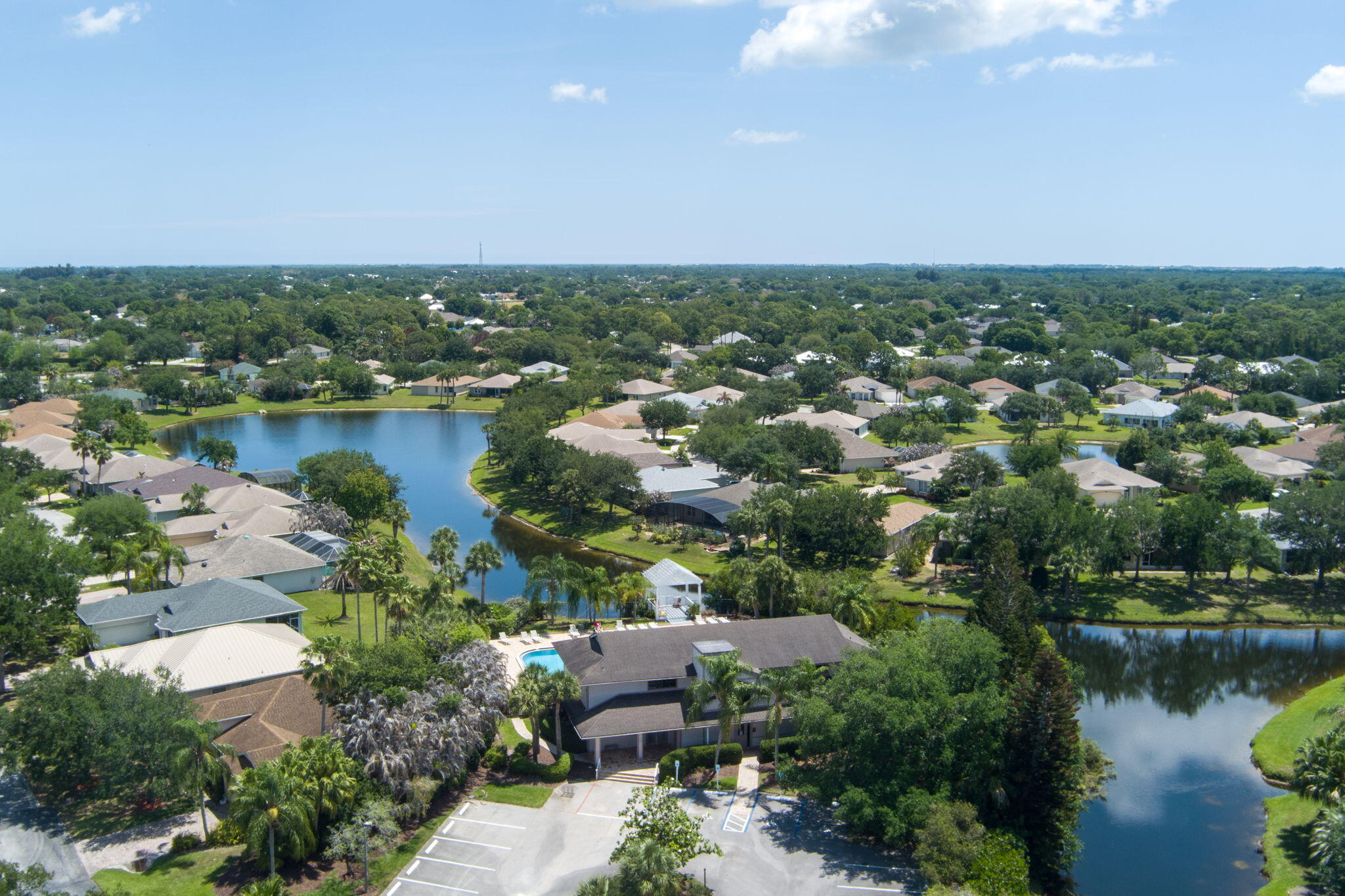 1336 Shoreline Circle