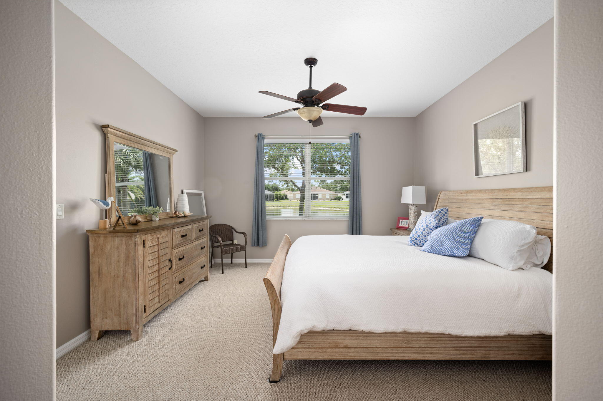 1336 Shoreline Circle