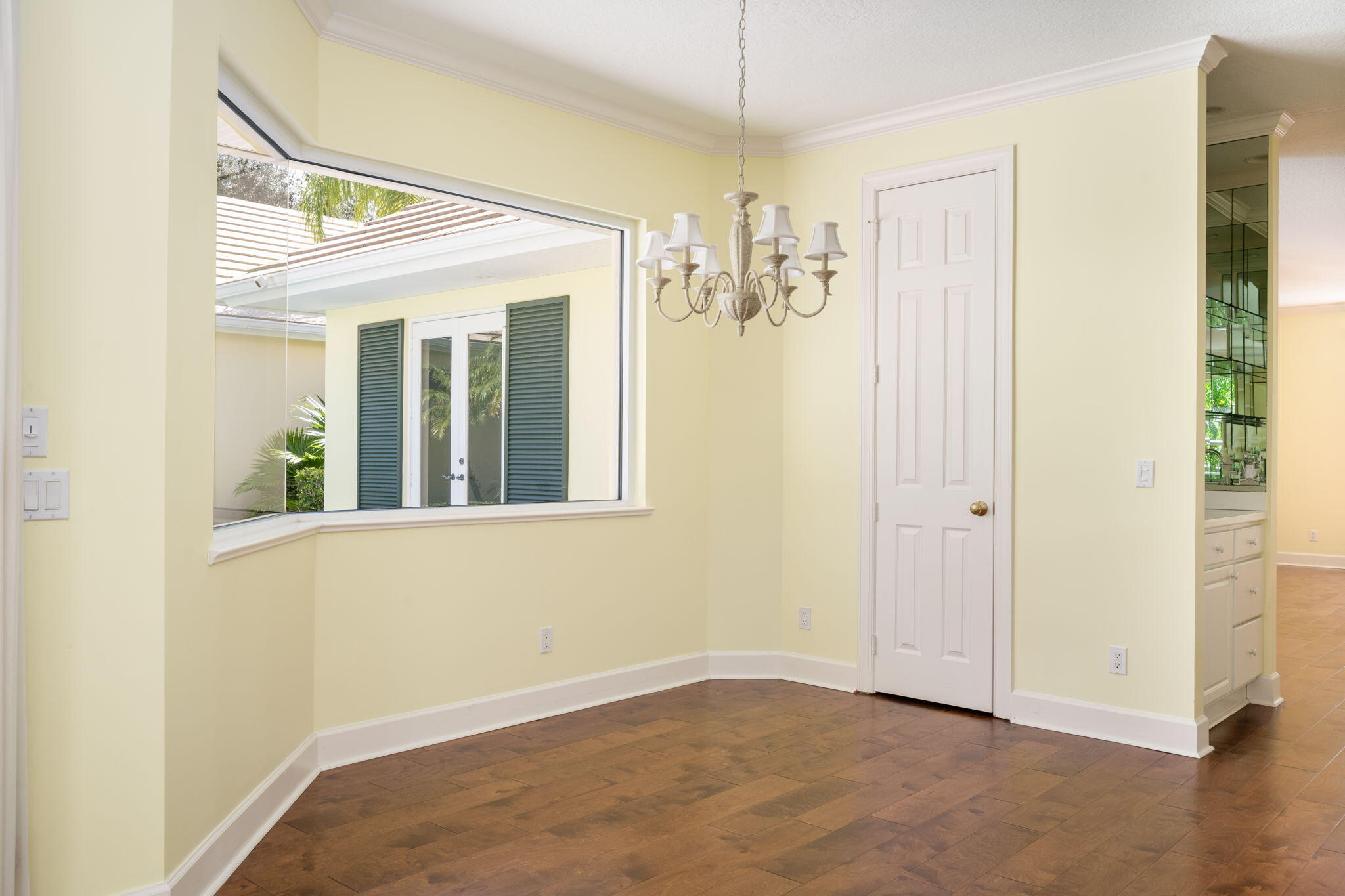 2131 SEA MIST Court