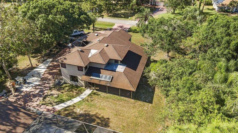 895 N Woodlands Drive