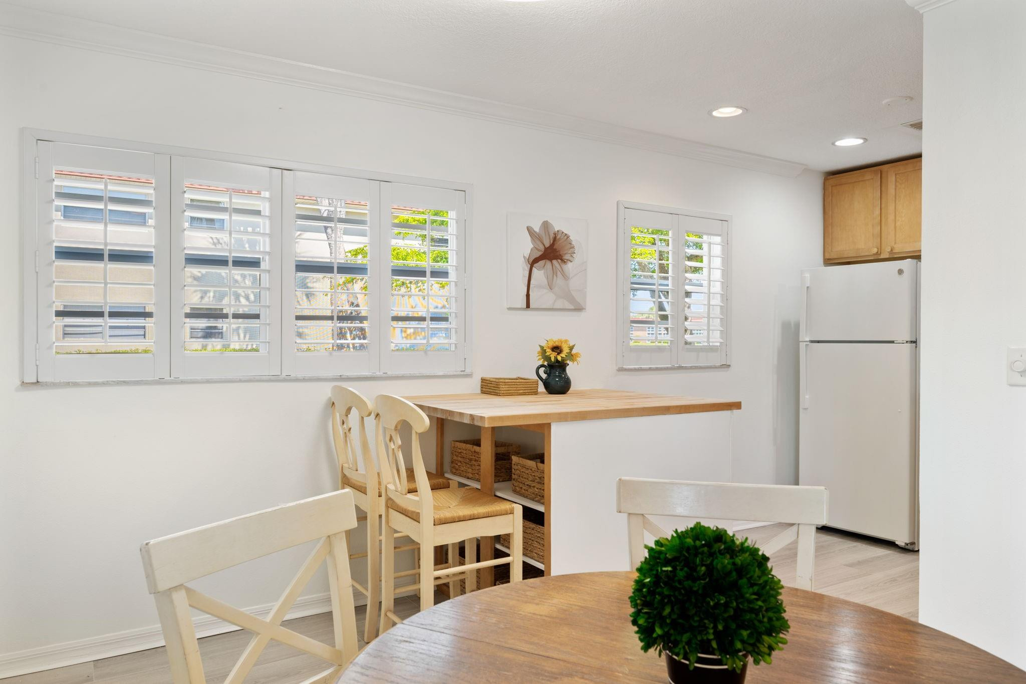 77 Royal Oak CT 102