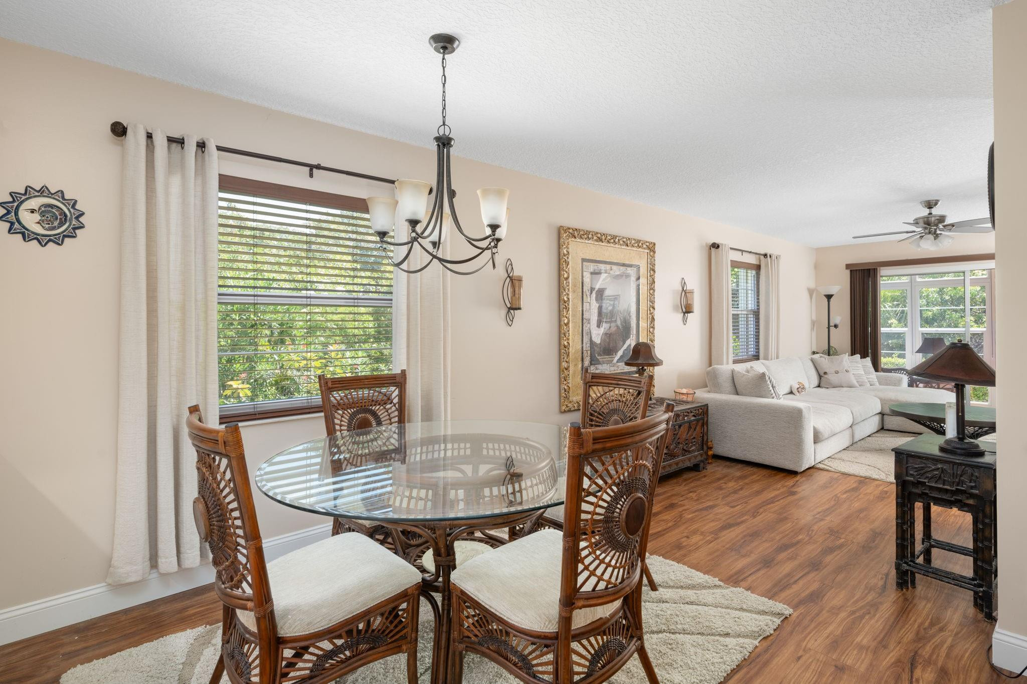 27 Vista Gardens Trl