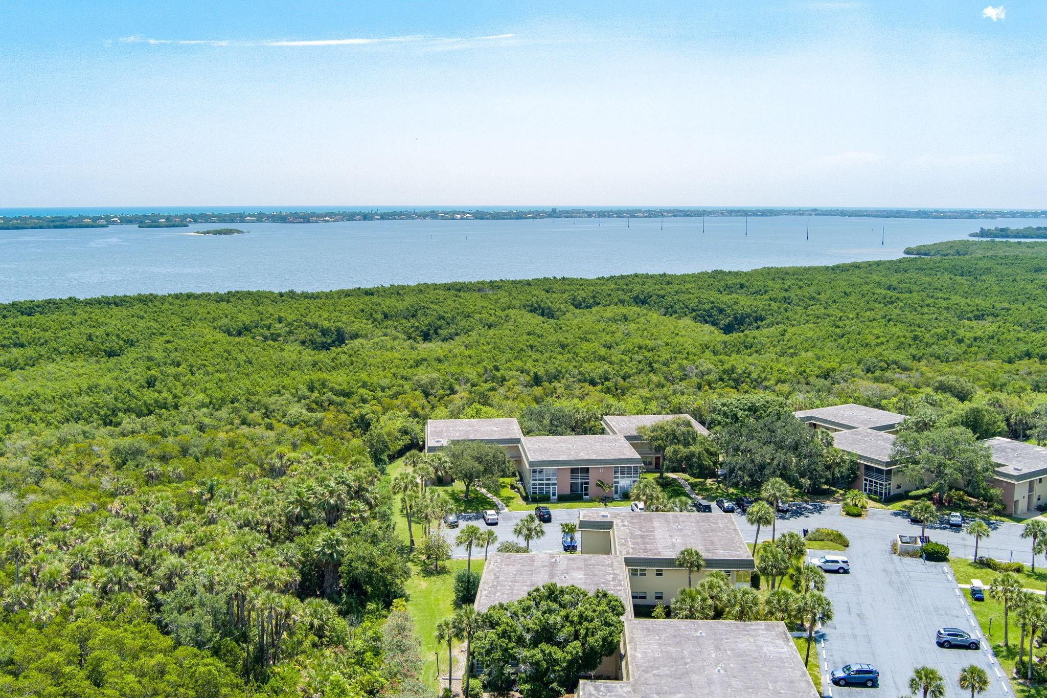 27 Vista Gardens Trl
