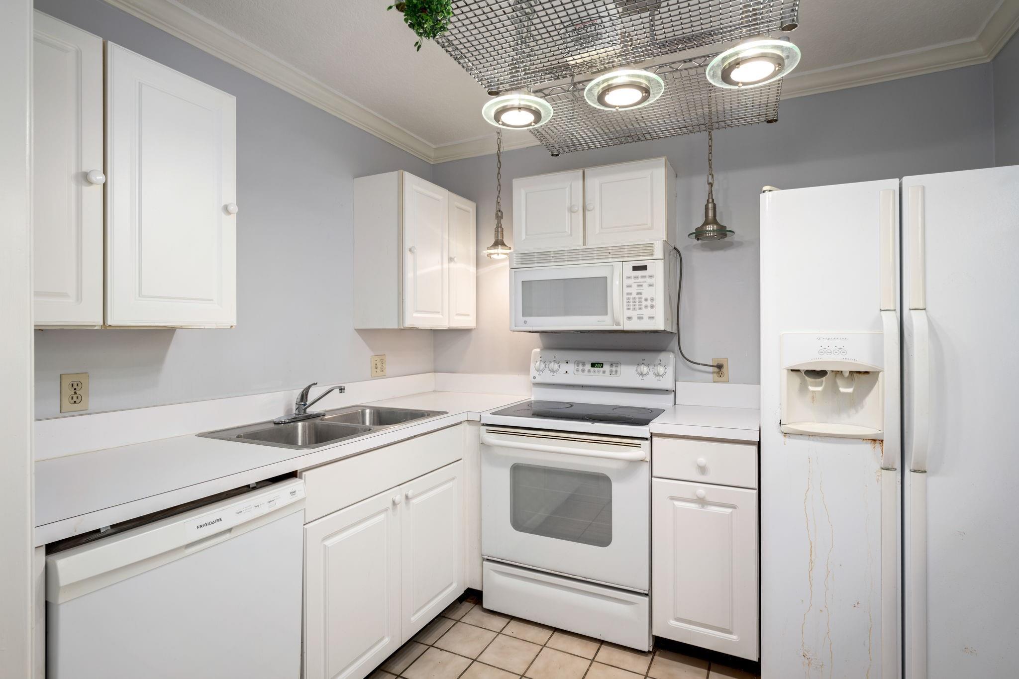 44 Vista Gardens Trl 206