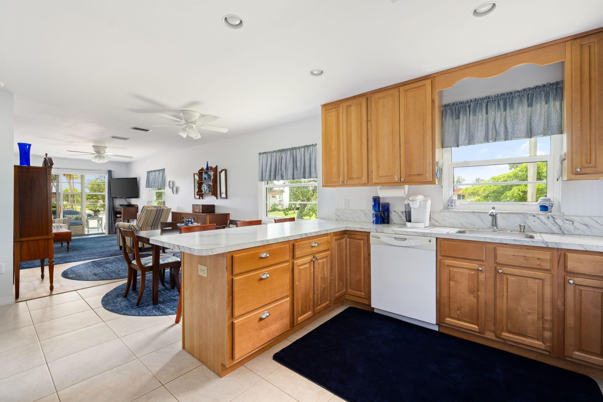61 Woodland Dr
