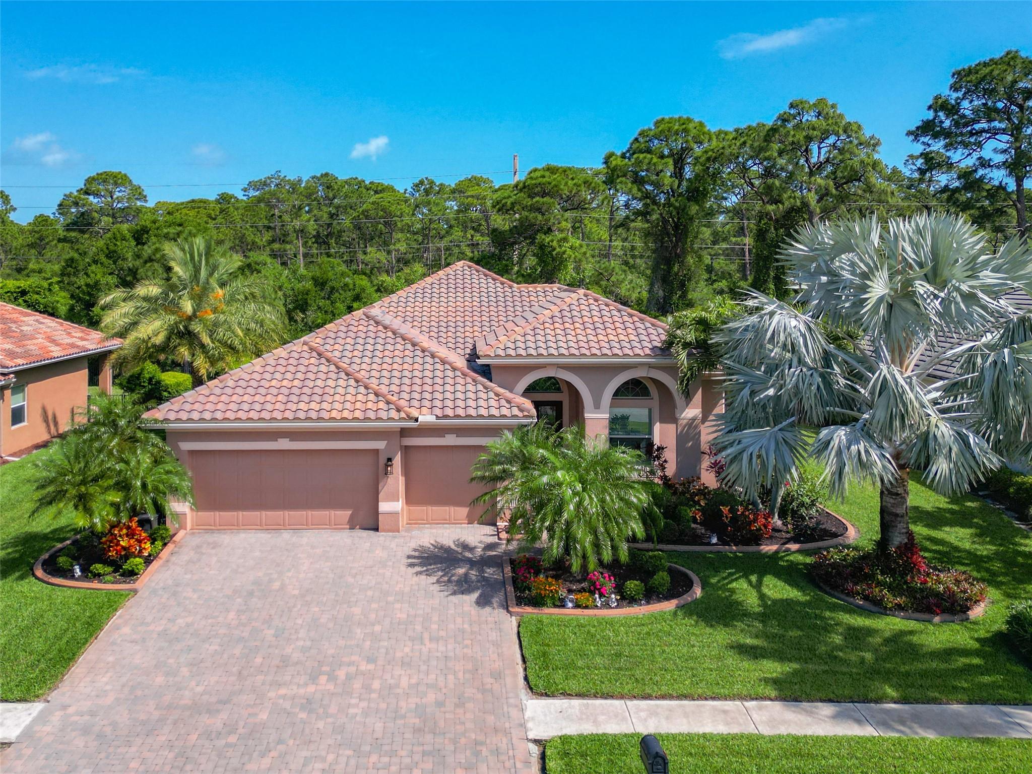 7651 Fieldstone Ranch Sq
