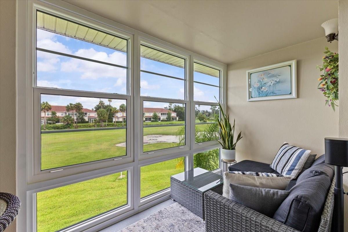 3 Vista Palm Ln 204