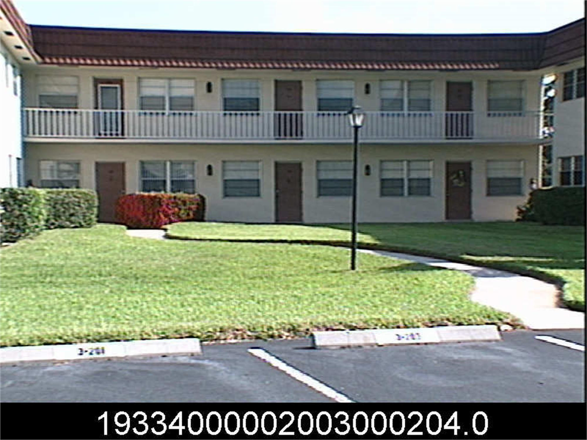 53 Woodland Dr 105