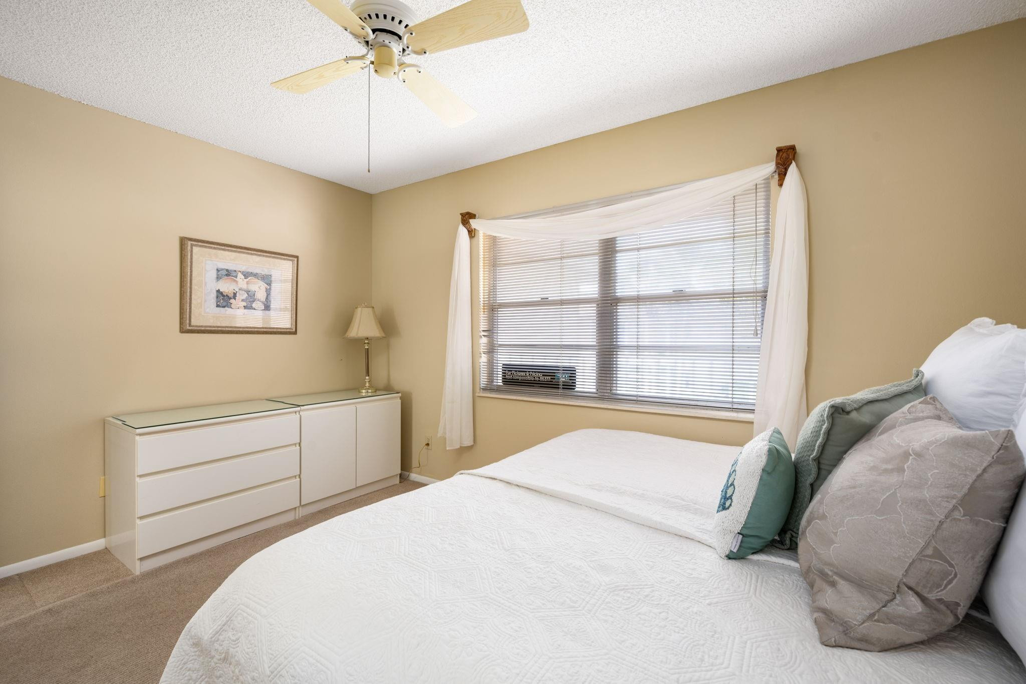 40 Vista Gardens Trl 201