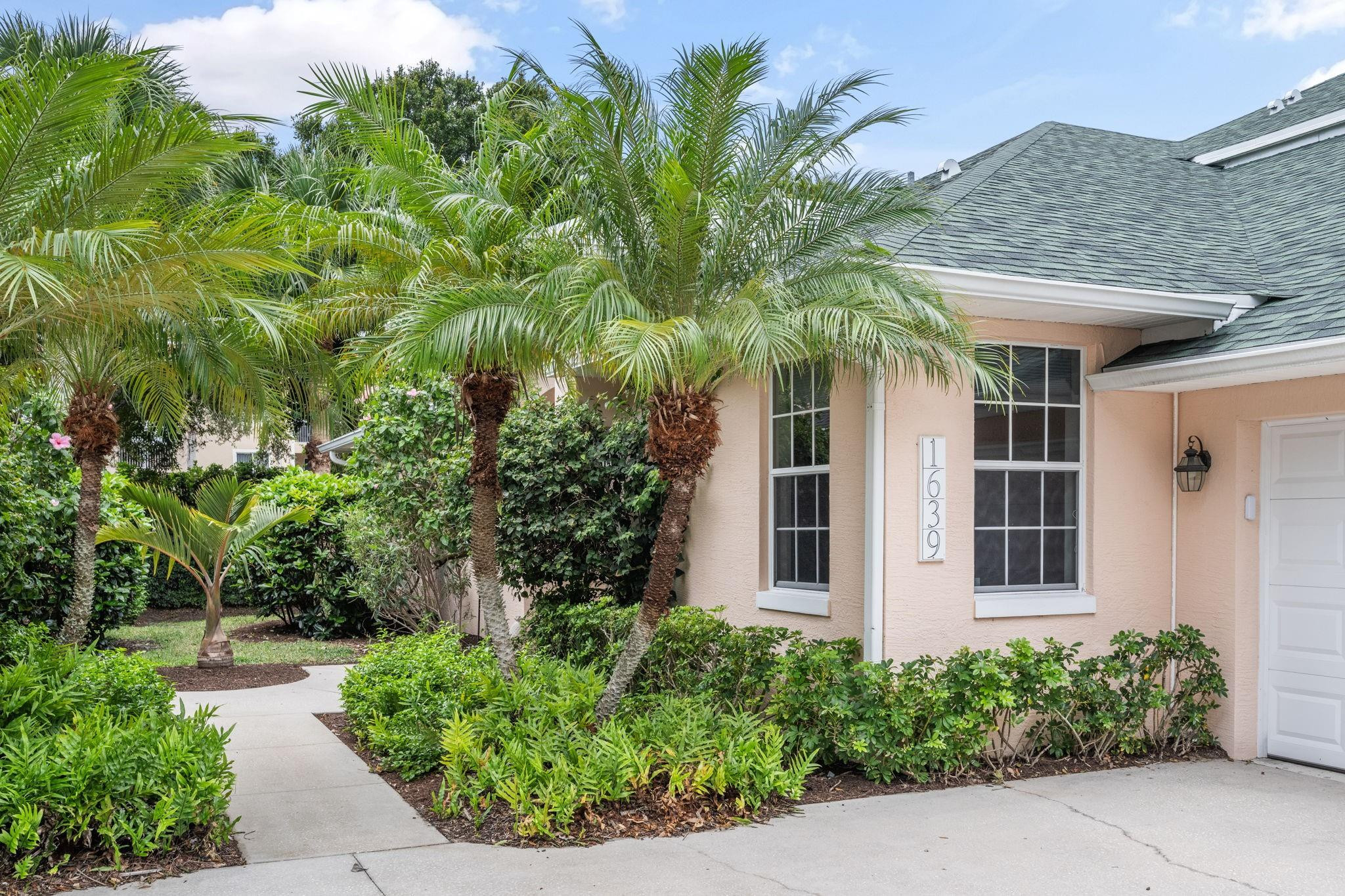 1639 Baseline Lane 1639
