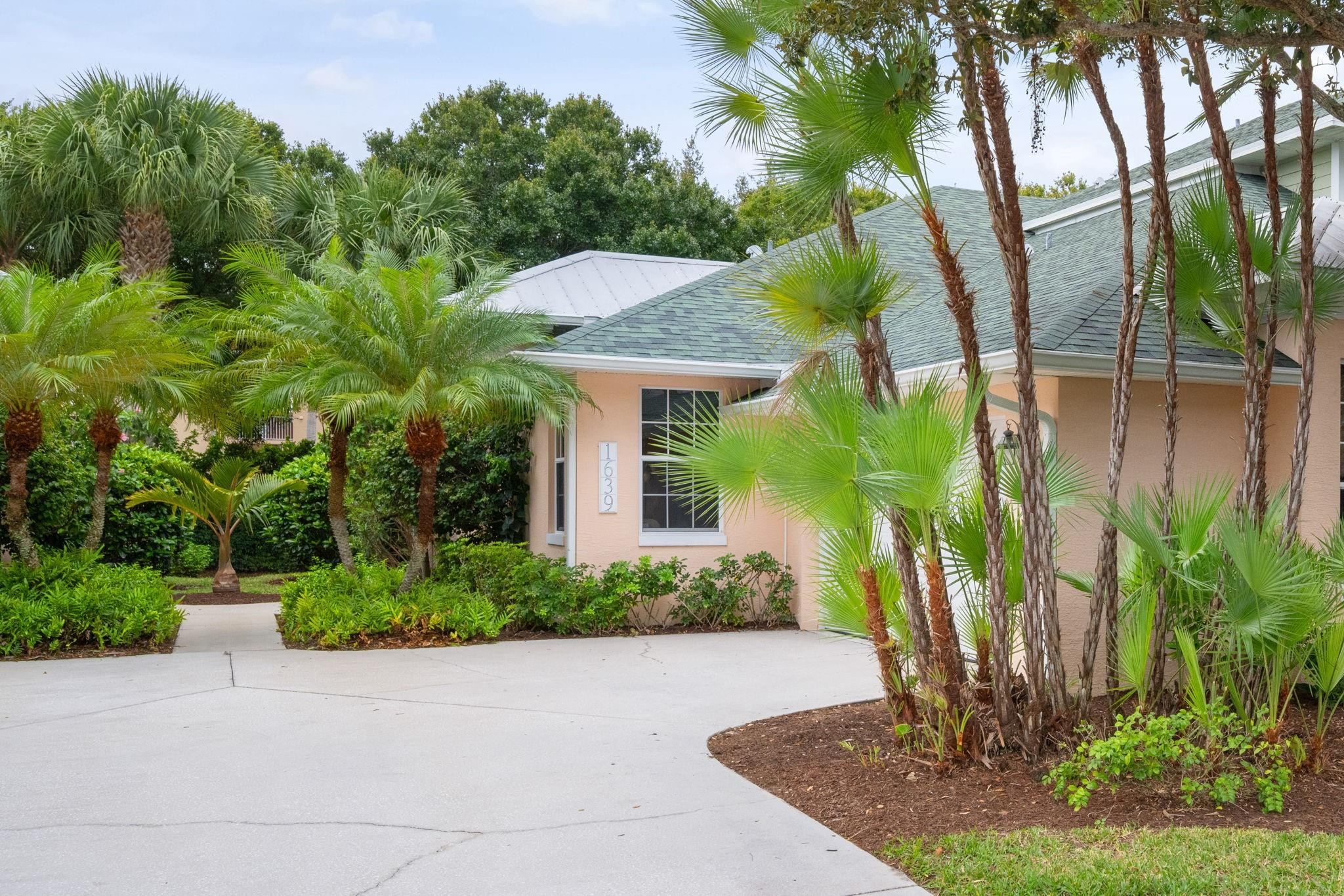 1639 Baseline Lane 1639