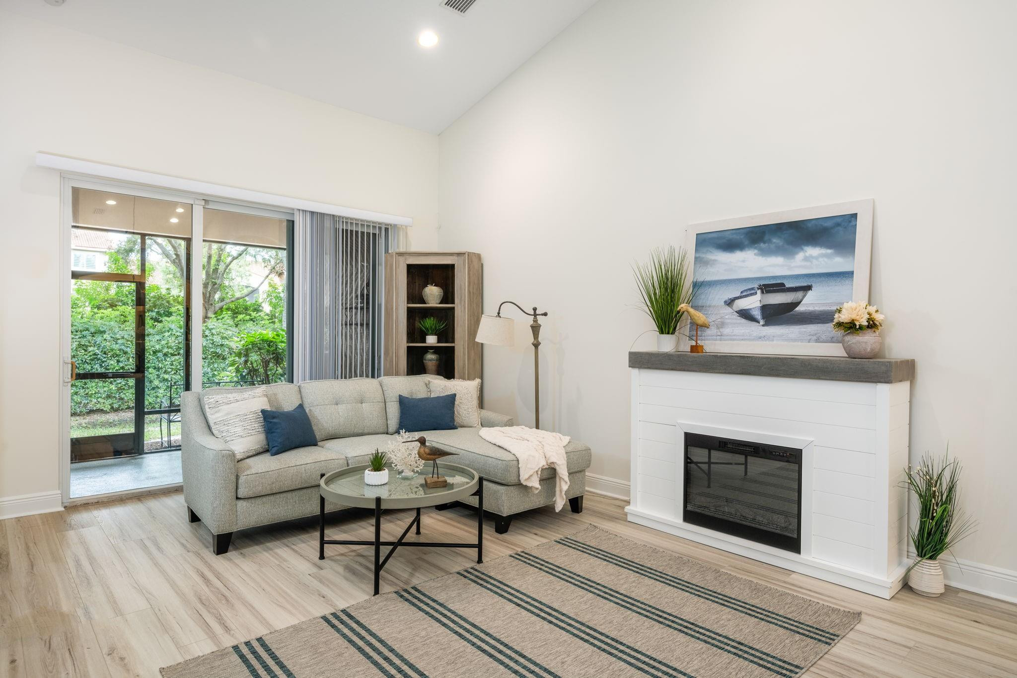 1639 Baseline Lane 1639