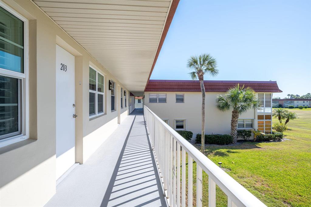 87 Crooked Tree Lane 203
