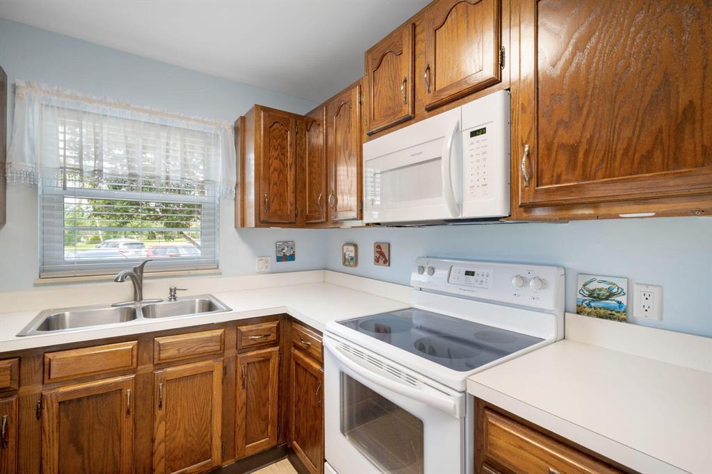 41 Vista Gardens Trail 101