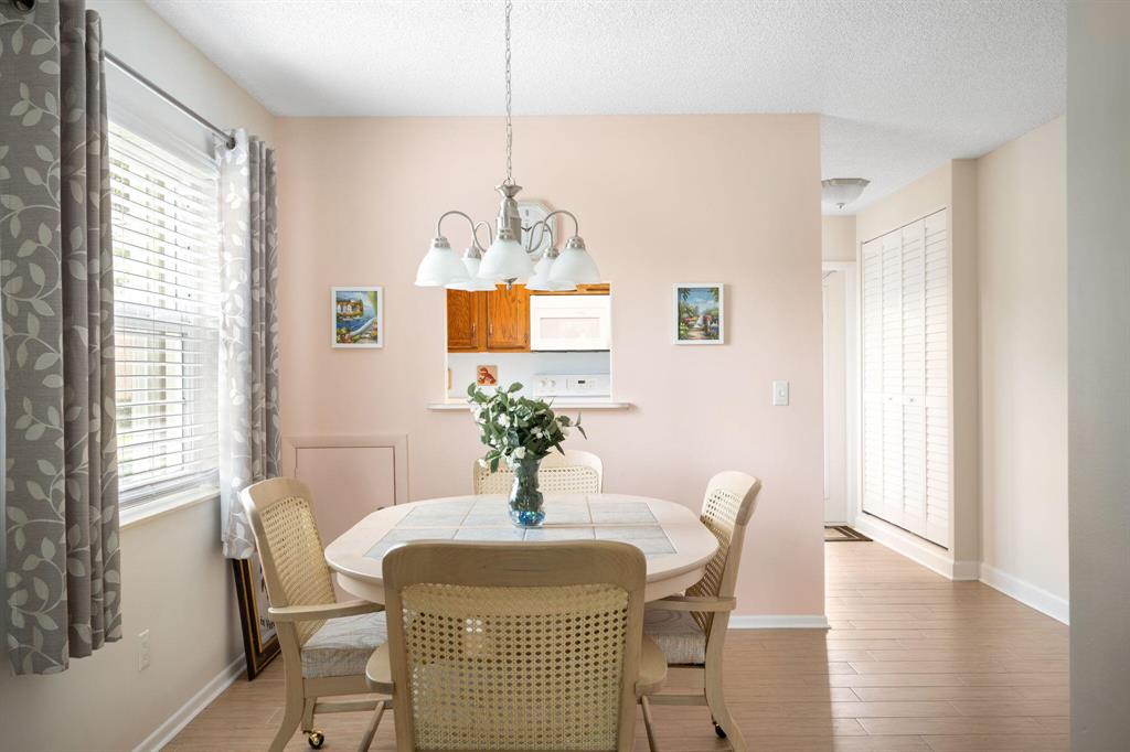 41 Vista Gardens Trail 101