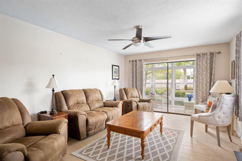 41 Vista Gardens Trail 101