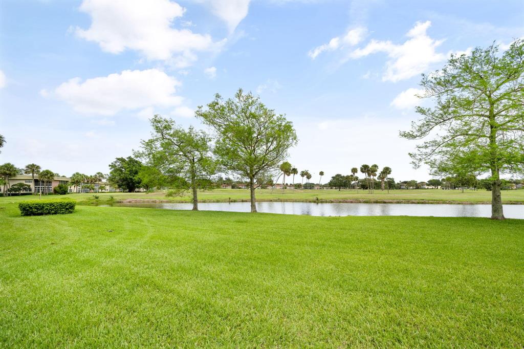 41 Vista Gardens Trail 101